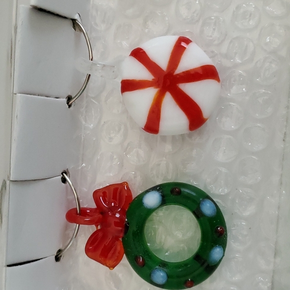 NEW Wine Glass Charms 🍷 🎄 - Picture 2 of 4